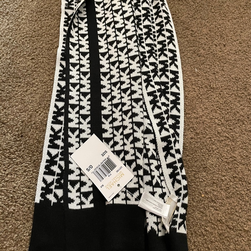 Michael Kors scarf